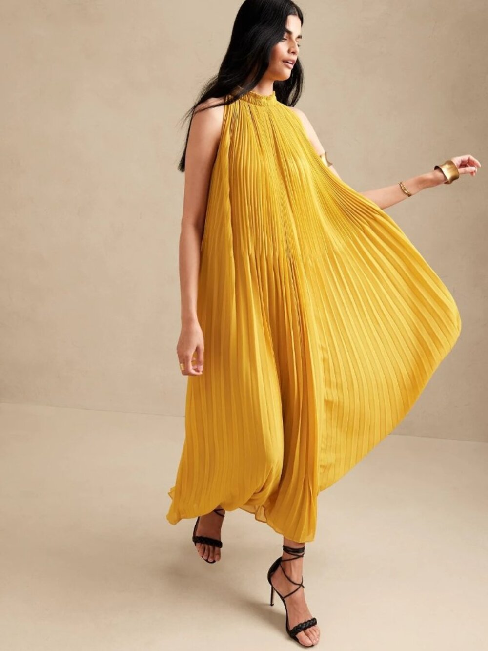 NWT Banana Republic Radiant Maxi in Golden Yellow Pleated Chiffon Dress S